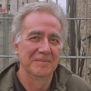 Carlos Erie - Headshot