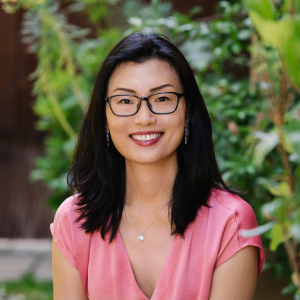 Kelly Yang - Headshot